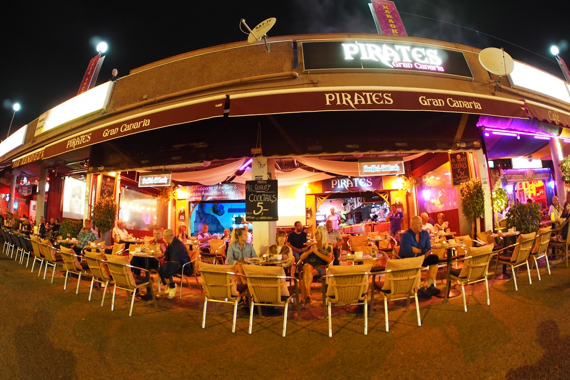 Pirates Bar